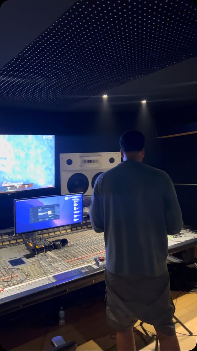 more music less war more love less hate. This session eventually became the outro to US off @fatjoe new album The World Changed On Me. Music is therapy…tap in. by @dreday3000