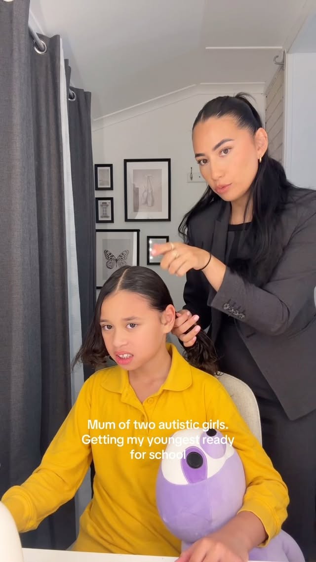 Aliyah doesn’t muck around 😄 she always knows what she wants 🙌🥰Weighted toy from @mysensoryspaceaus •••••#mum #mumsofinsta #autismmom #autismfamily #autismawareness #autismacceptance #grwm #grwmroutine #cute #fyp by @tashdelrosario