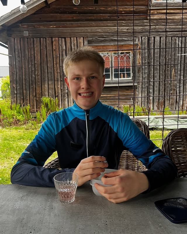 Viggo tränar på med sin supercoach Frida i Bollnäs. Heja Hälsingland 🔥🔥🔥 2 pass hittills denna veckan 🎉 by @mansmoller