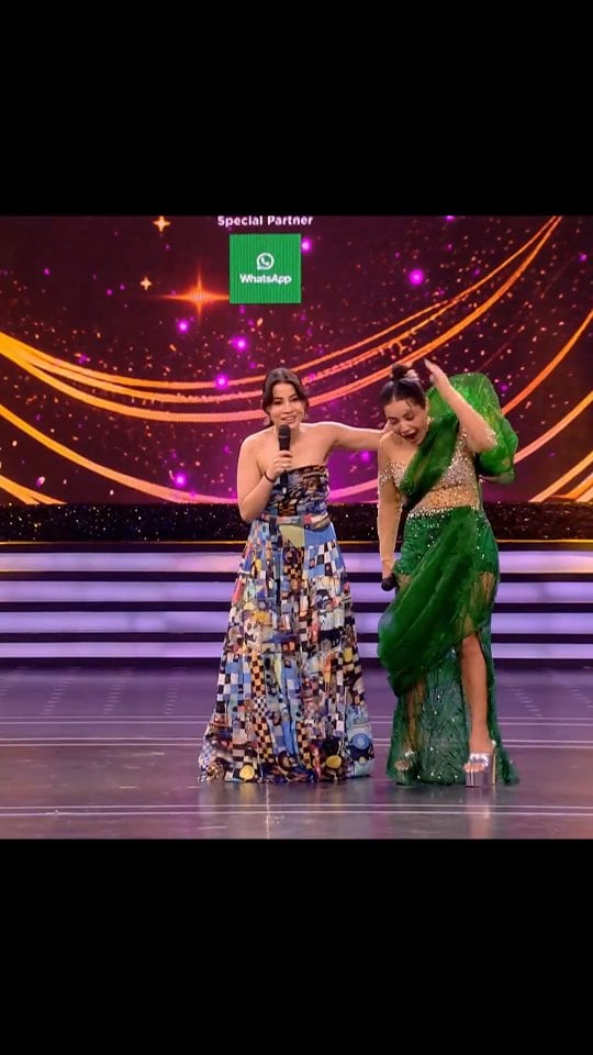 Ready to spread her sass in the gaon! 🌾✨ Don't miss out! Watch #DollyJaved on @chhoriyanchaligaon_onzeetv_ every night at 9.30 PM onwards only on @zeetv and @zee5❤️#DollyChaliGaon #Chhoriyanchaligaon #zeetv #chhoris #chhoriyanchaligaononzeetv by @_dollyyjavved
