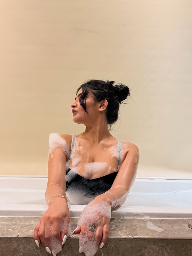 Always water baby🌹....#pictureoftheday #water #baby #viralpost #fitnessmotivation