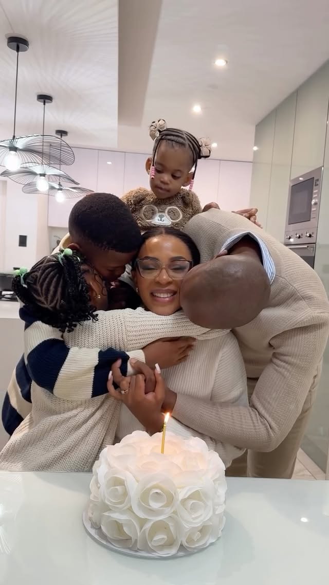 A tear, a wish, and arms that remind me I already have everything that matters. Grateful for love & family, grateful for THIRTY years! 🥺♥️🎂: @warmdelight.cakes by @lisa_mthembu