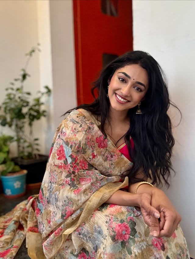 Bun-um chaarum kazhikkan pokunnu… pinne kaanam🌸🌸🌸😁