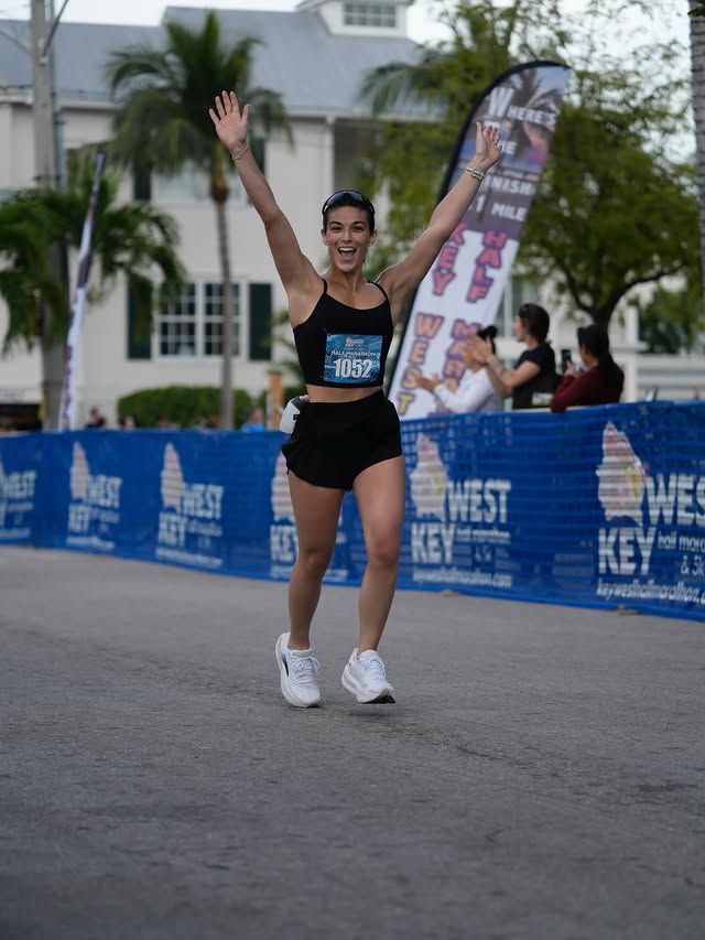 I ran my first half marathon this past weekend!! 🏃‍♀️🤍A few months ago I could barely run a mile, and if you’d told me this was coming I would’ve laughed. Proof that growth happens faster than you think when you keep showing up for yourself. If you know me, you know what this means. How lucky am I that I get to do this. Already signed up for the next one 🤪 by @daniellamelo