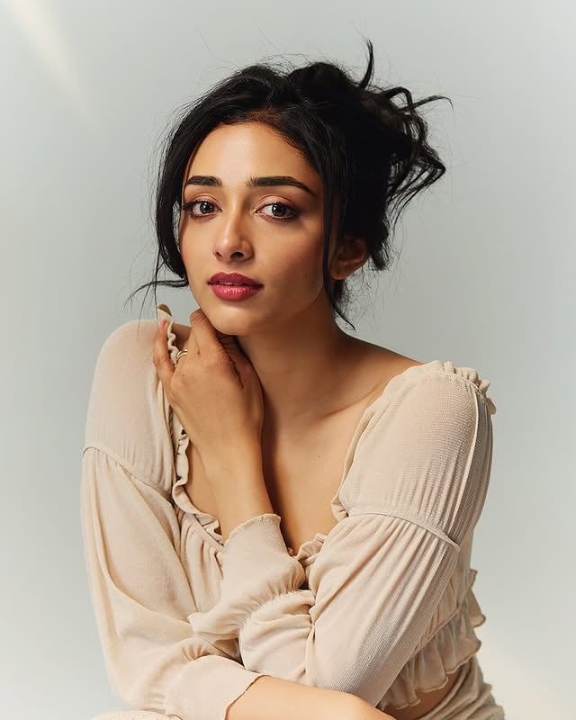 A fool who dares to dream. ✨🌹Photographed by @suntimjain Makeup by @blushbynamitha