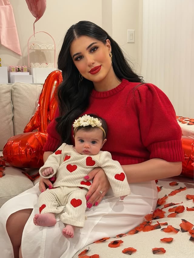 My heart outside my body 🤍🌹قلبي صار بين إيديي by @katiadhiman