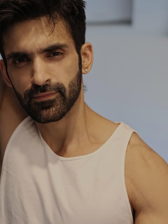 Amaze amaze amaze March 👎 by @arjitaneja