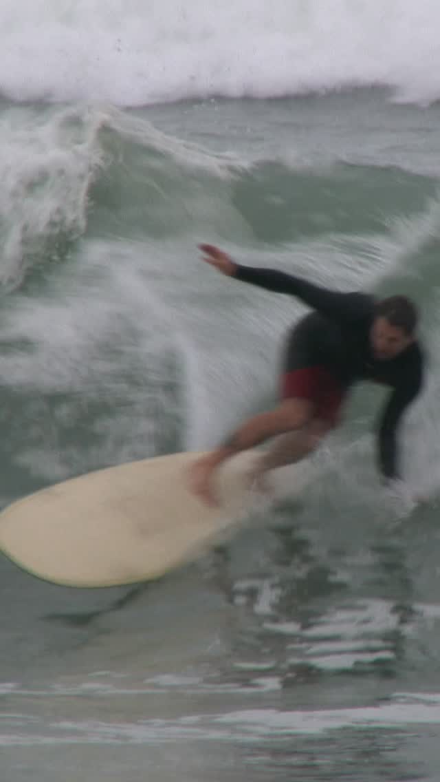 Death or glory on a custom, experimental @shaper.ian.chisholm stringless spaceship 🎭Most magical board I’ve ever ridden…When it wasn’t bucking me off. I need another. 🫶🏽📹 @surfcraftcleveland by @cj_nelson