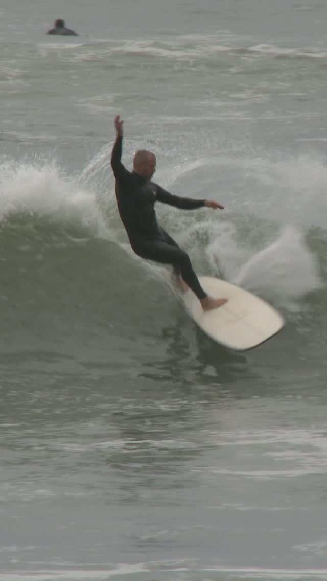 Parallax 🪬@cjnelsondesigns @ryanengleshapes @thunderboltsurfboards @flyingdiamondsofcalifornia 📹 @surfcraftcleveland by @cj_nelson
