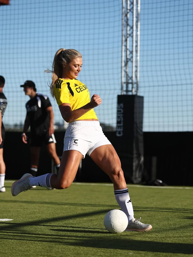 Good energy by @celsiusofficial Thanks for having me 🏆✨⚡️ #celsiusbrandpartner by @juttaleerdam