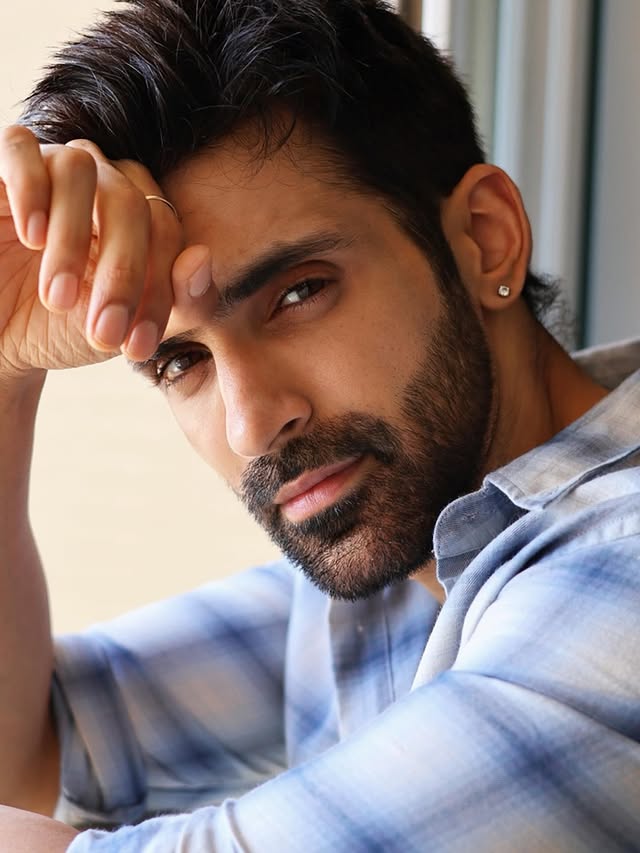 💫💙 by @arjitaneja