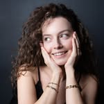 Gizem Arıkan(@gizemkio)'s profile avatar