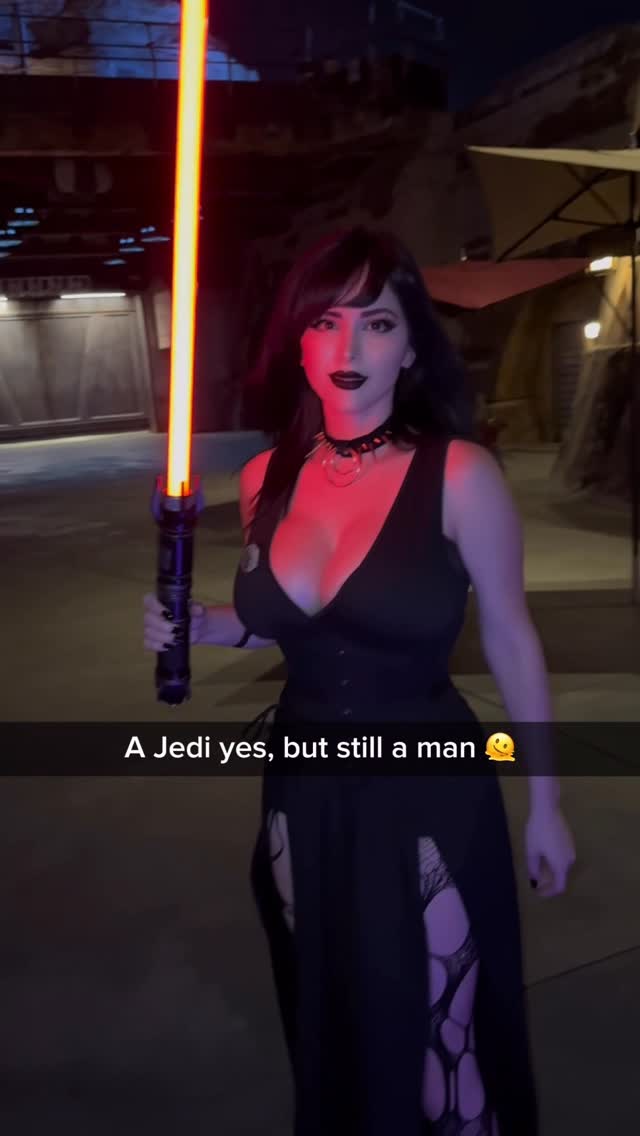 This is why I never get to larp#goth #gothgirl #starwars #lol #maythe4th