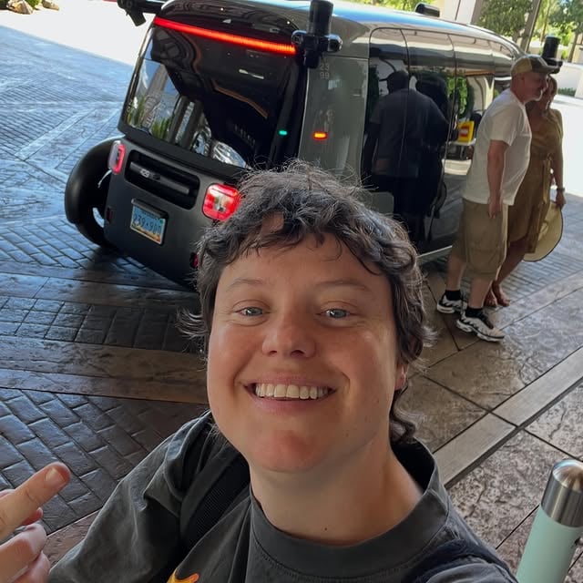 Magic Con Vegas was almost as fun as the all new Amazon ZOOX: ride in style as you stock the shelves and pee in water bottles by @allybeardsley