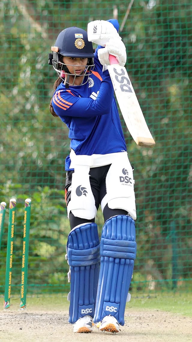 Building 🧱 @dscfearless @n.i.c.e_official #batting by @shreyanka_patil31