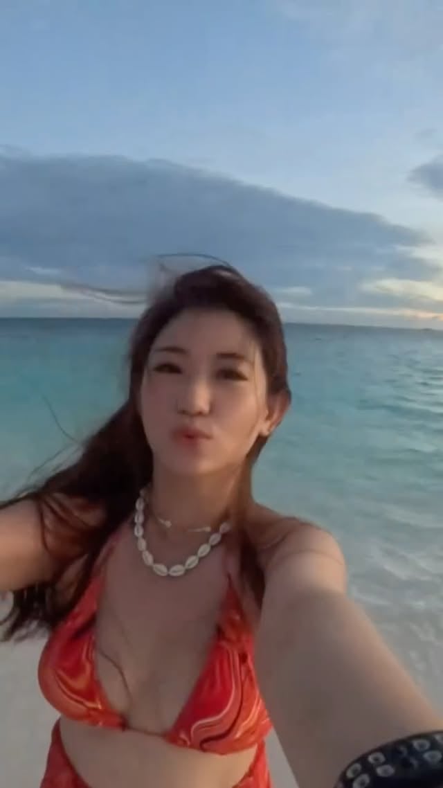 先post 一个 迟点update @chrischow33@como.life.official@spococo_spobeauty@ariyalmaldiveslob@gopro @gopromysg#goproescapes#maldivesafari#COMOLife #COMO #CONQUEST Conquer YourFear MODZMovelntoAction by @misschailing