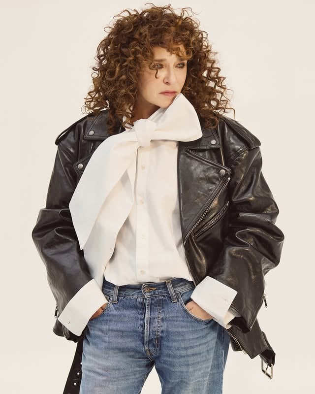 ICONIC VALERIA#TheOneAndOnly #ValeriaGolinoStyling by @vivianavolpicella Pics by @laurasciacovelli @grazia_it CoverStory Grazie @silvia_grilli @carlottamarioni @ep.suite19pr @magmaproductionsit @letiziacarnevale @giulioordonselli My Styling Team @giuliaa_cipriani @laugrandi #WorkingWithOneOfMyIcons#LegendaryItalianTalent#JustKids by @vivianavolpicella