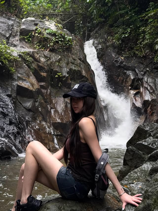 side quest saturday by @elynleonggg