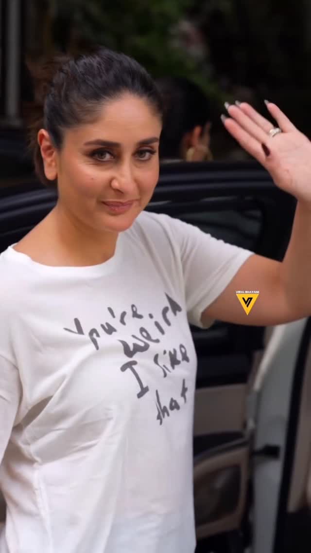 Deewana ❤️🫶✨@kareenakapoorkhan 🤩#kareenakapoor #kareenakapoorkhan #bombshellbebo #kareena