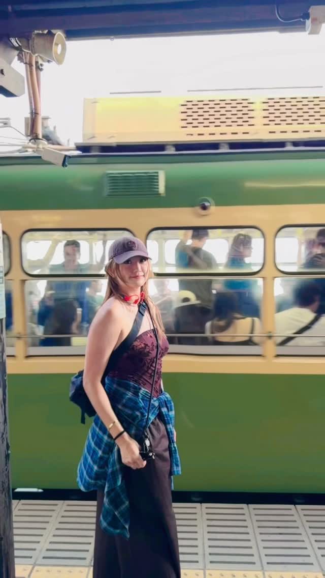 Kamakura days feel slower in the best way. by @misschailing