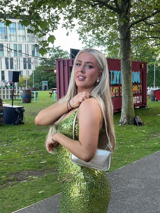 happy bank holiday weekend everyone ☀️🥂#sequindress #colourfulstyle #pinterestaesthetic #pintereststyle #summeroutfitinspo by @hannahlronan