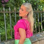 Hannah Lesley | COLOURFUL STYLE INSPO(@hannahlronan)'s profile avatar