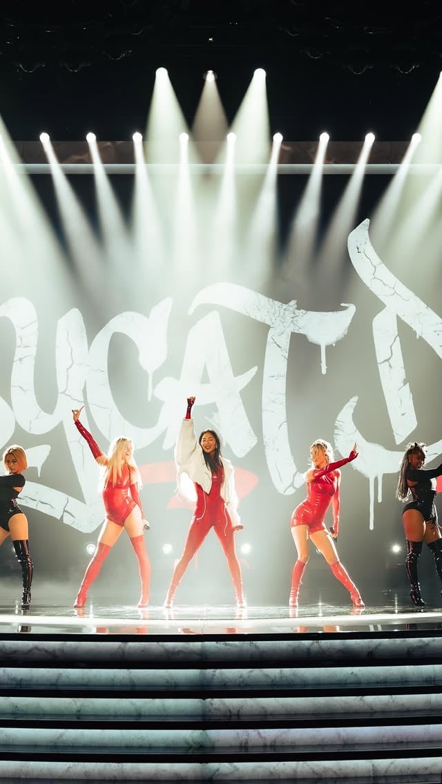 Give the girl an #AMAs performance… and look at her go 💋 What a celebration it was to perform some of our most iconic songs together. PCD FOREVER! Thank you for having us, @AMAs ❤️‍🔥 by @pussycatdolls