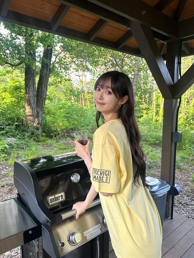 ....料理の写真撮り忘れちゃったけど自然豊かなところでBBQしてきたよ🍖🫶🏻このTシャツ、餃子がいっぱいいてお気に入り🥟...#BBQ #キャンプ飯 #コテージ #餃子tシャツ #キャンプ by @sa1210ku