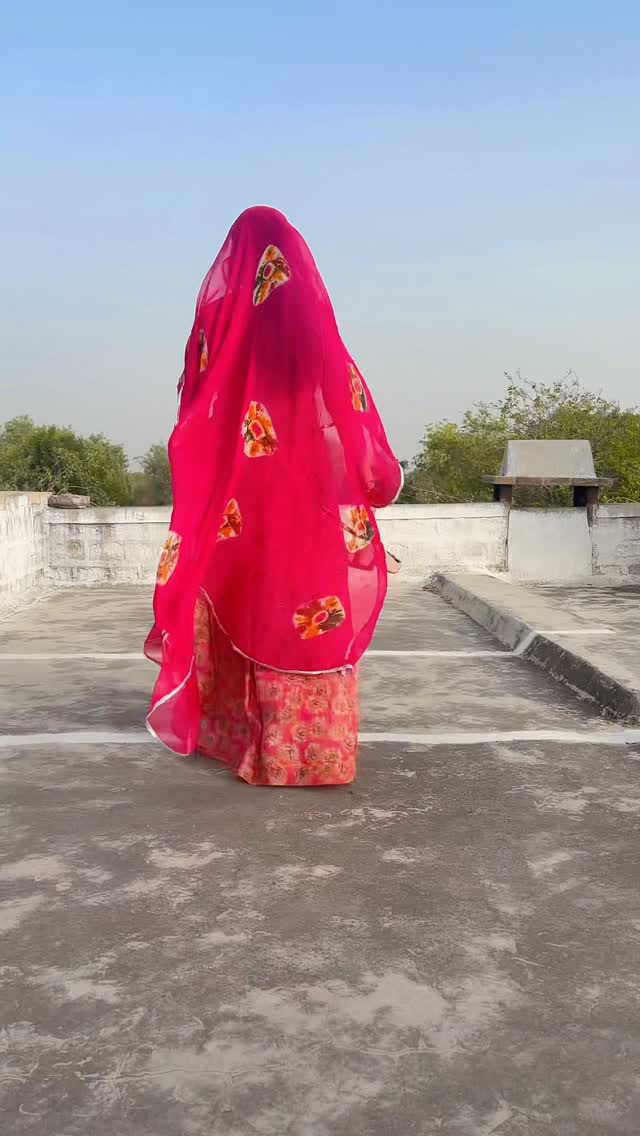तू बुलावे तो भागी नगे पेर आवा…😍