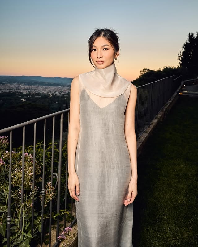 La dolce vita 🇮🇹 Thank you @khaite @netaporter @cateholstein @heathkam for a sensational weekend ♥️ by @gemmachan