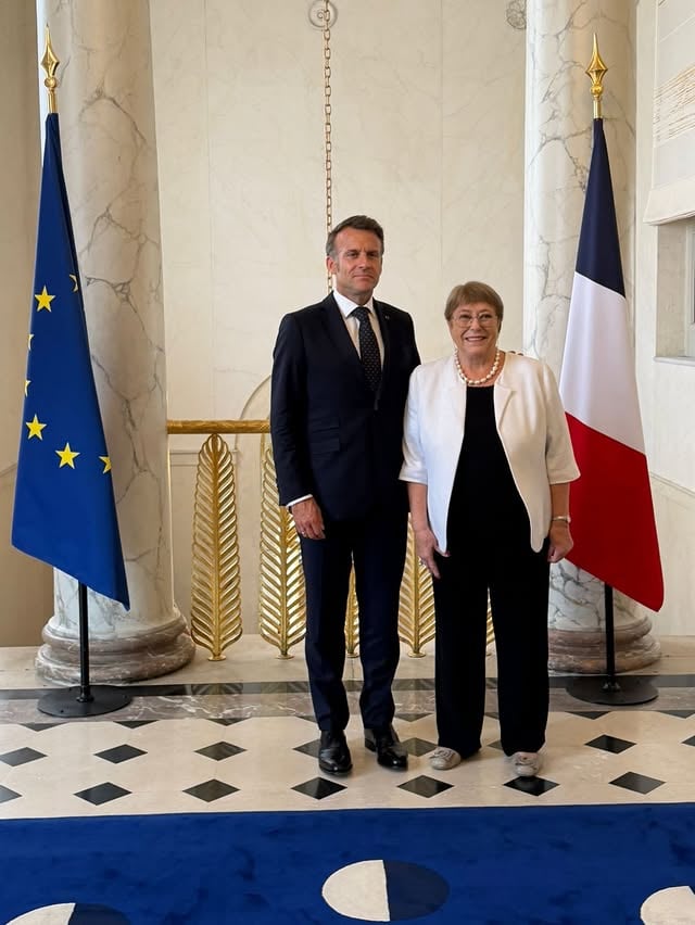 [ESP]Tuvimos una valiosa conversación con el Presidente de Francia, @emmanuelmacron acerca de los principales desafíos que enfrenta hoy la comunidad internacional y sobre mi visión para el futuro de las Naciones Unidas, en el marco de mi candidatura a la Secretaría General.Compartí la convicción de que necesitamos una ONU fortalecida, capaz de responder con mayor eficacia a los desafíos globales, promover la paz, defender los derechos humanos, impulsar el desarrollo sostenible y recuperar la confianza de las personas en el multilateralismo. by @michellebacheletpdta