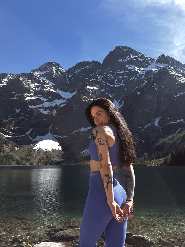 Randeczka ✨🏔️ by @sylviafitness