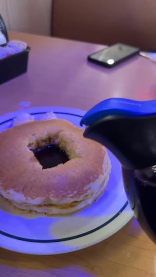 “Yes king!!😩” 

#food #foodie #fyp #explorepage #ihop #pancakes