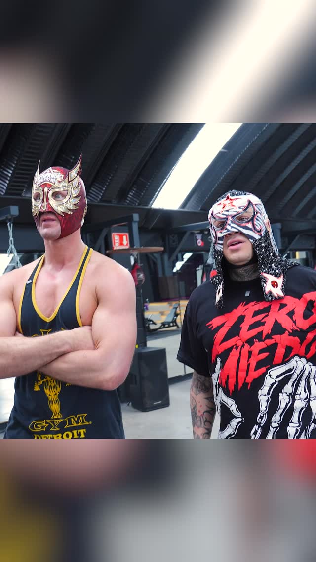 Penta le muestra las clases de Lucha en su gimnasio a Grande by @penta_zero_miedo