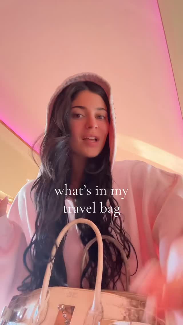 @kyliejenner 🩷🩷🩷 #kyliejenner #repost #viral by @fileskyliejenner