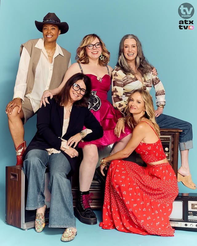 The ladies of the BAU came through our portrait studio at @atxfestival 📸: @msayles #criminalminds #criminalmindsevolution by @cbstvstudios