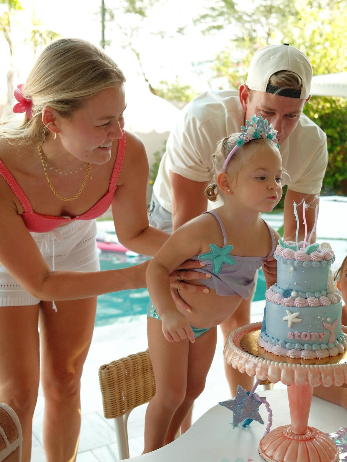 Happy birthday to our sweet Story Belle. I can’t believe you’re THREE. I can’t wait to see what this year brings! You’re growing up so fast. We’re so proud of you! 🧜‍♀️