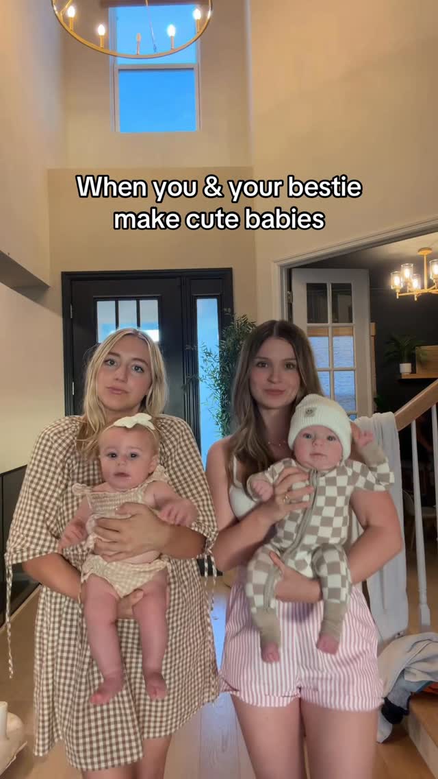 So happy to have our babies here together 🥹💗💙 @yeahitsema #moms #babies #besties #baby by @yeahitsema
