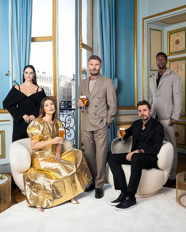 Thank you @stellaartois for a very special evening in Paris with interesting people and ice cold beers ✨ magical
#LetsDoDinner @stellaartois 
#ad