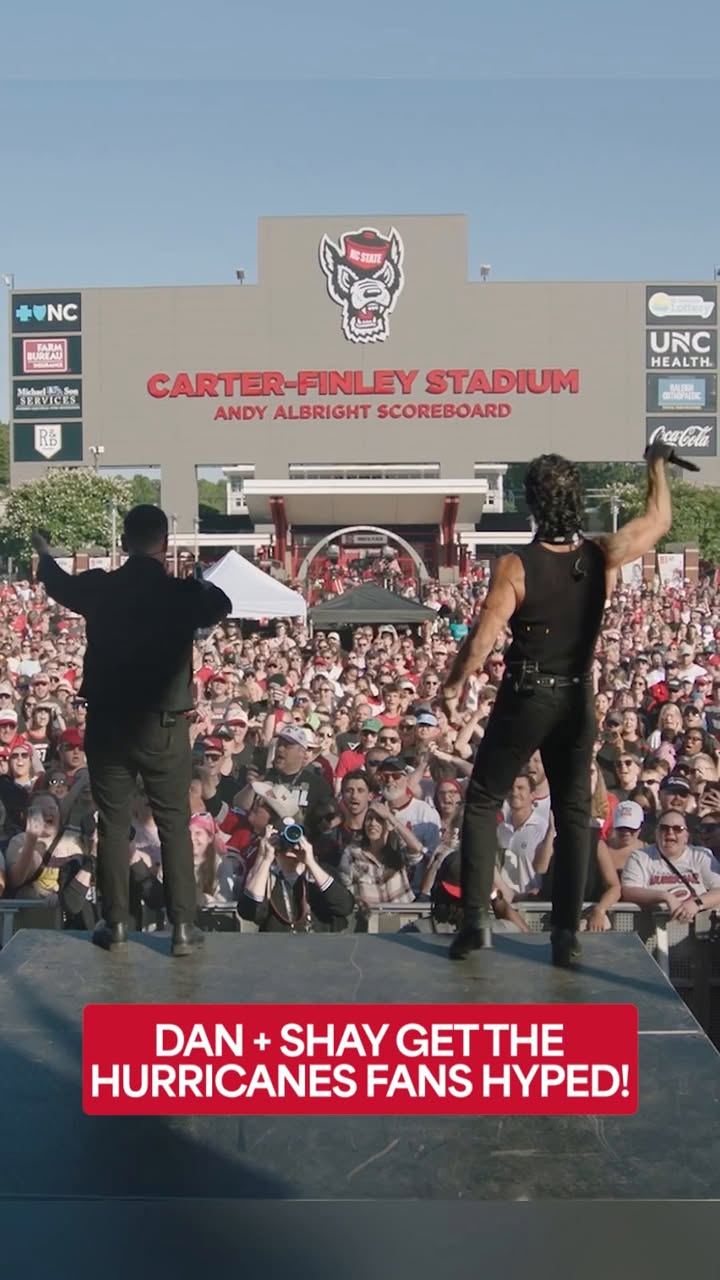 @danandshay set the tone for the storm! 🌪️ #StanleyCup

🇺🇸: ABC
🇨🇦: @sportsnet & @tvasports