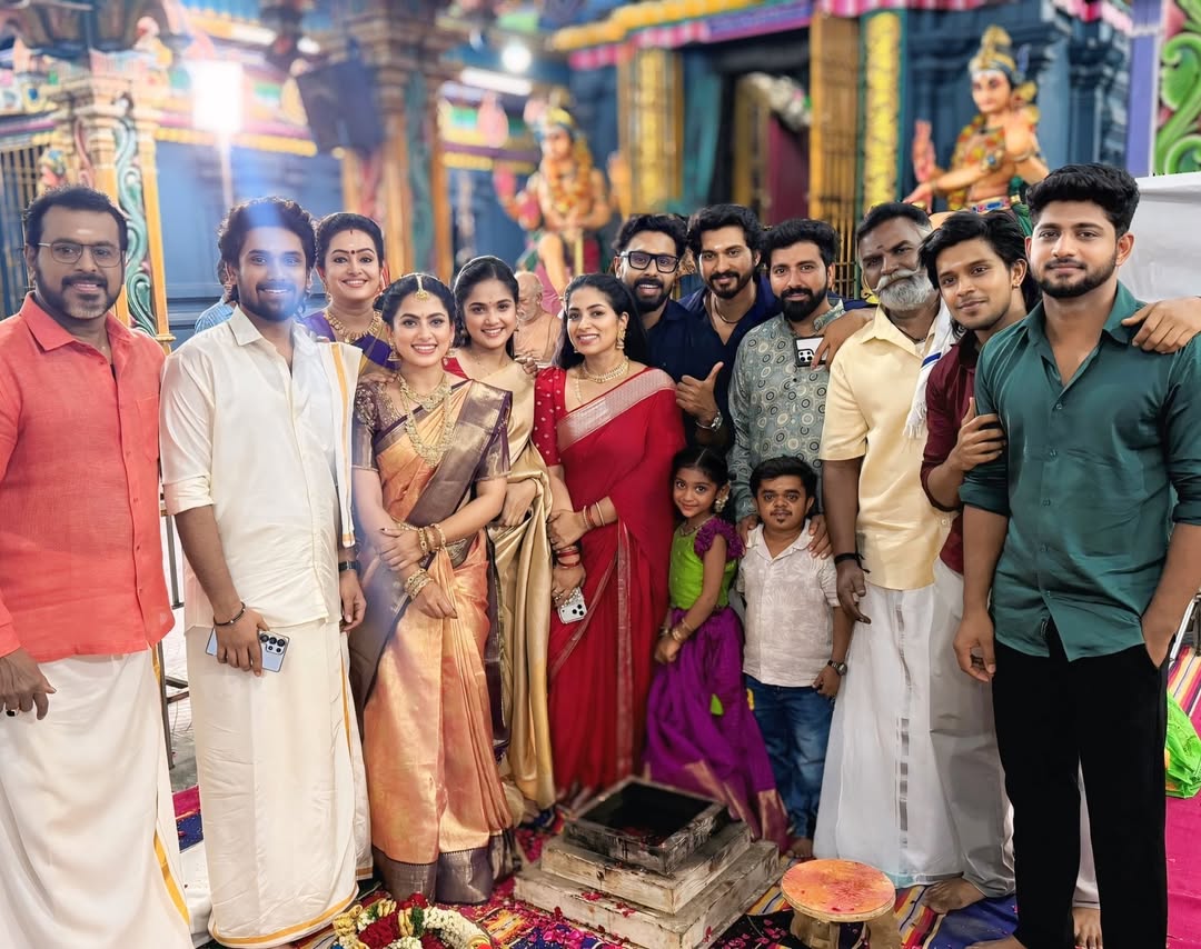 Nila and Chozhan’s wedding ♥️

#ayyanarthunai #starvijay @vijaytelevision