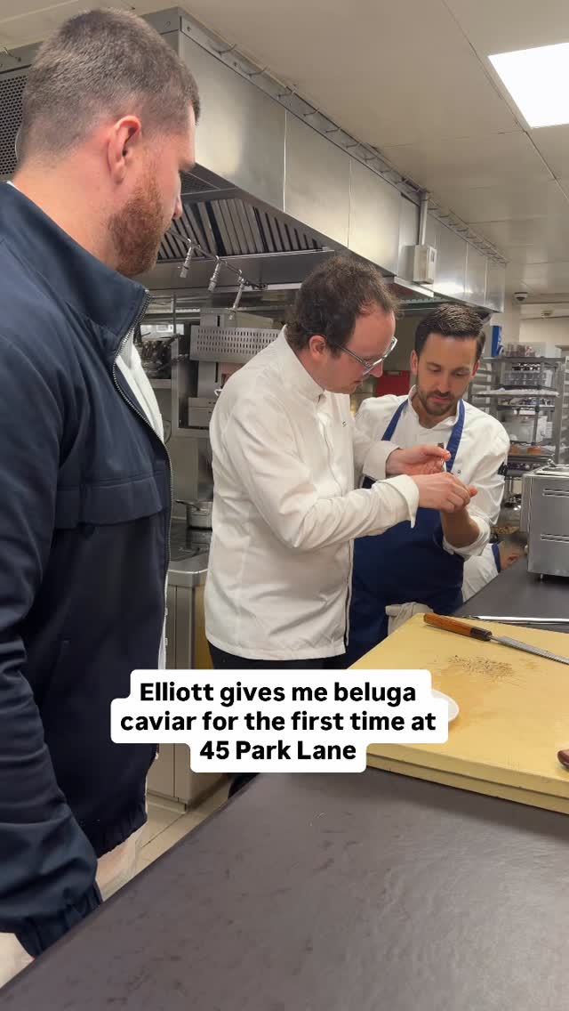 As a Romford man I’ve never eat caviar before. What an experience at @45parklane thank you Elliott. by @johnnyfisher1