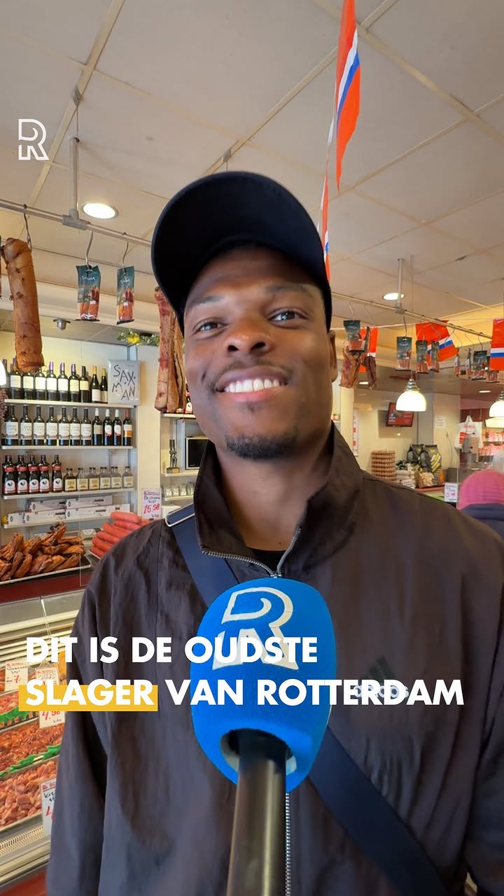 “Wij waren al multicultureel voordat het woord bestond” 🥩

Verslaggever Rob loopt een dag mee bij de oudste slager van Rotterdam op de West-Kruiskade. 

#rotterdam #vlees #slager #schell #dumfries