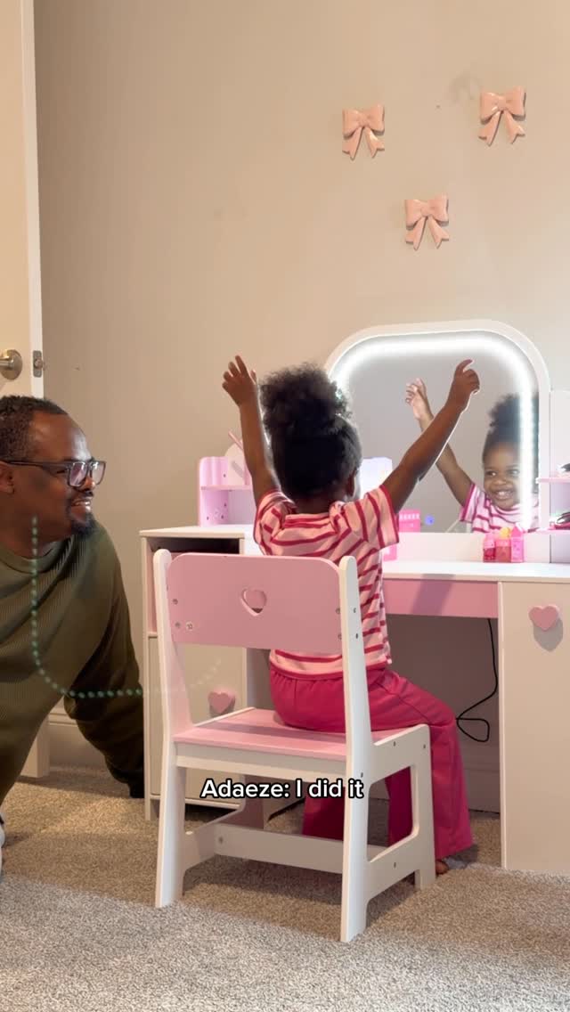 She was so Appreciative 🥰🥹
I’m not gonna lie, I dropped a tear or two editing this particular video 🥹🫣.
I’m so blessed to be your mama @adaezeaurora 🥰
#toddler #momlife #kidsbedroomdecor #fypage #youtuber