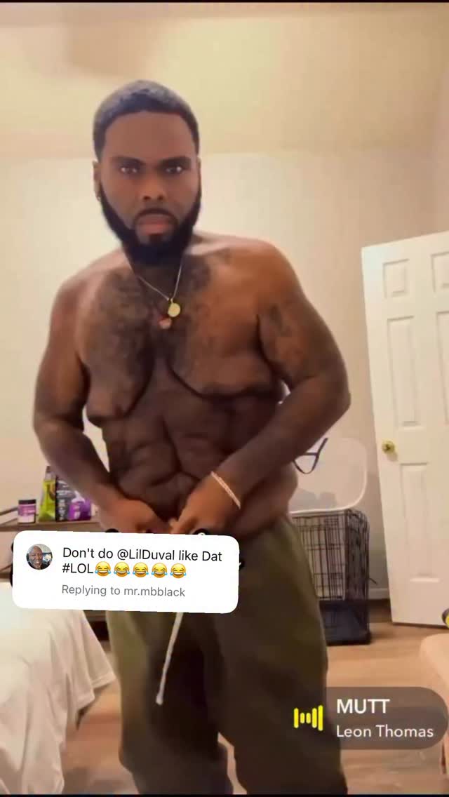 If one more person tell me this deflated body as boy look like me, ima crash out 😡🤬🤬🤬😂😂😂😂😂😂😂😂😂