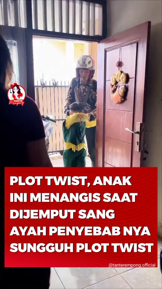 Dekkk 😭

Sc/Kurniawan1809

Follow akun @tante.rempong.official untuk informasi berita lainnya