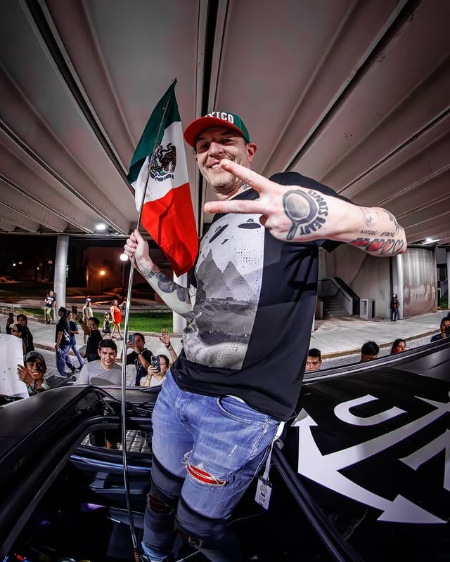 @gumball3000 Day 4 down! Austin > Bandera > Monterrey and a little air support