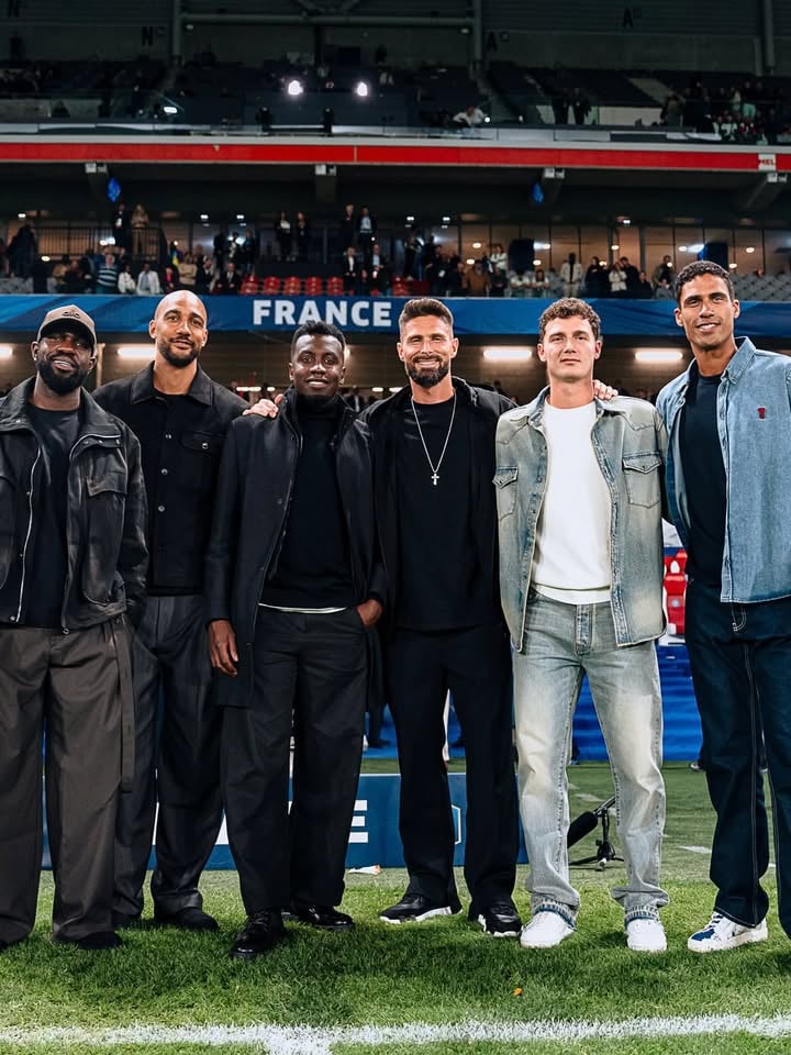 Ils sont pas beaux nos Champions du monde 2018 ? 🤩💙

Don’t our 2018 World Cup champions look great?

@generation.2018 🙌