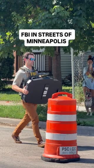 The FBI is openly walking to the streets of Minneapolis and Blaisdale in response to a reported active shtr