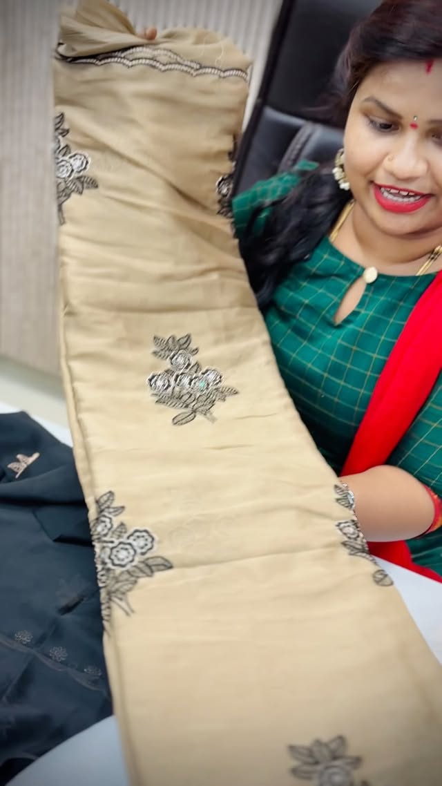 Rangoli Embroidery Floweral Detailing Price-1099/-9380447251Sareesbysiva.comRangoli1099 by @sarees_by_siva